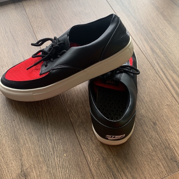 Leisure shoes, for dance or walking, StepCrew - Picture 2 of 3